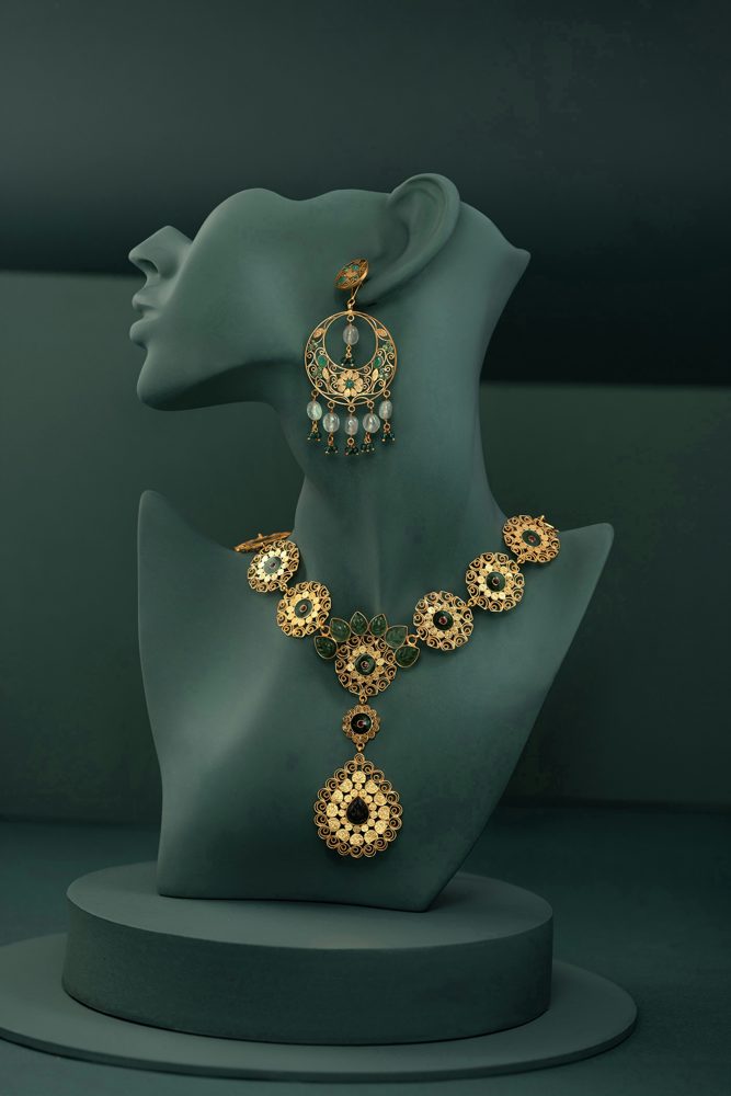 Layered chain necklace